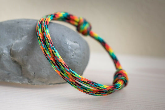 Unisex Adjustable 550 Paracord Bracelet - (#036) Jamaican / Rasta